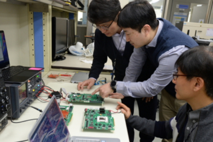 韩国研发超低功耗芯片！或能把AI服务效率提升10倍以上